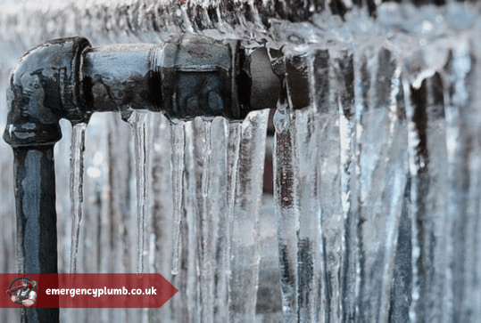 How to Prepare Your Plumbing for the Cold Season (London Guide)